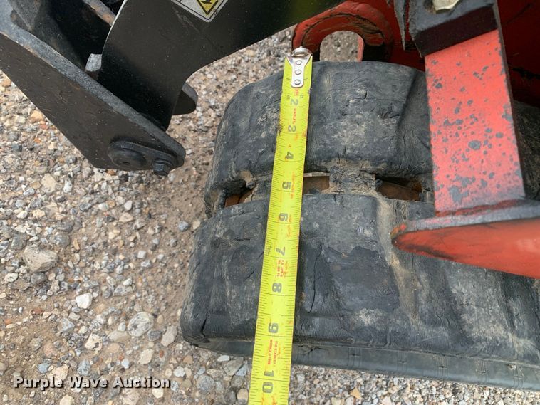 image for item DM7811 2017 Morbark 700HDX compact utility loader