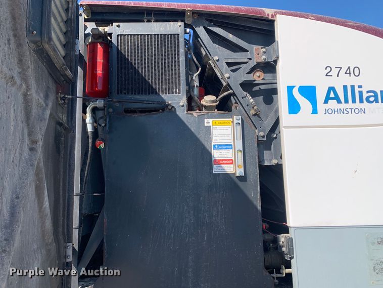 image for item DM7814 2008 International 4300 street sweeper truck