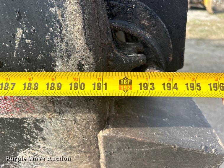 image for item DN0715 1998 Mack CH613 dump truck