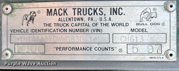 image for item DN0715 1998 Mack CH613 dump truck