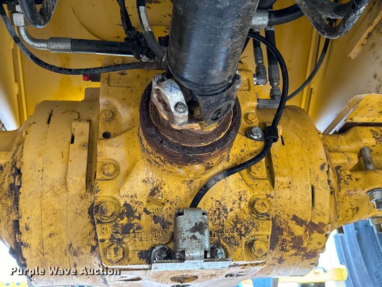 image for item DN7685 2022 John Deere  544 P-Tier wheel loader