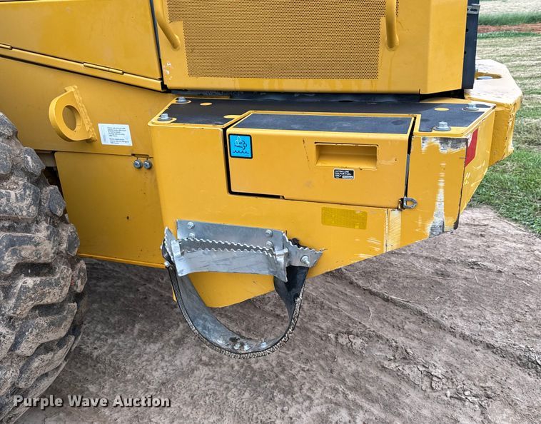 image for item DN7685 2022 John Deere  544 P-Tier wheel loader