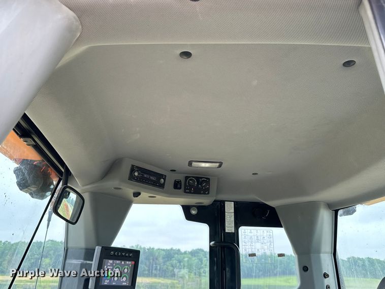 image for item DN7685 2022 John Deere  544 P-Tier wheel loader