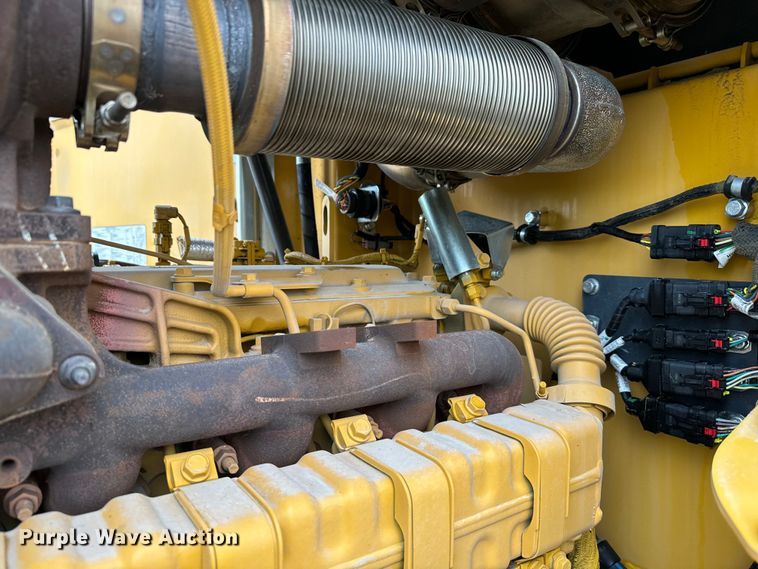 image for item DN7685 2022 John Deere  544 P-Tier wheel loader