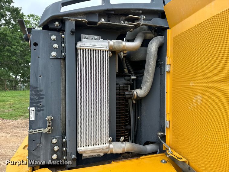 image for item DN7685 2022 John Deere  544 P-Tier wheel loader