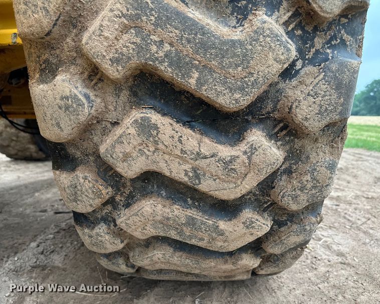 image for item DN7685 2022 John Deere  544 P-Tier wheel loader