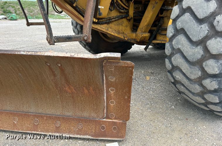 image for item DO1094 2006 Caterpillar  160H VHP Plus motor grader