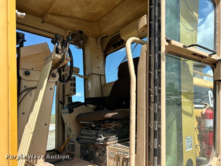 image for item DO1094 2006 Caterpillar  160H VHP Plus motor grader