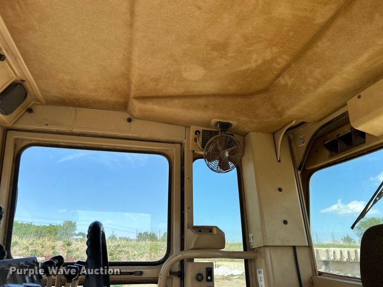 image for item DO1094 2006 Caterpillar  160H VHP Plus motor grader