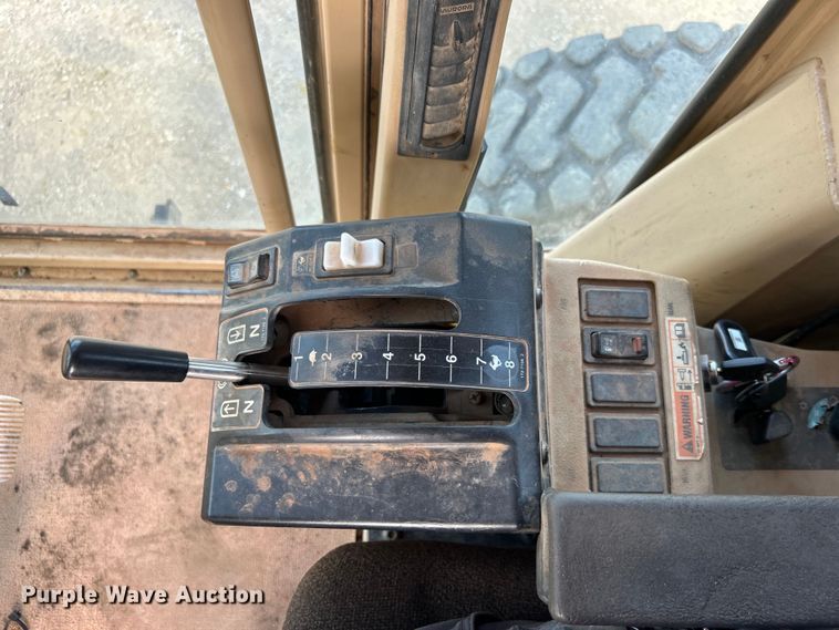 image for item DO1094 2006 Caterpillar  160H VHP Plus motor grader