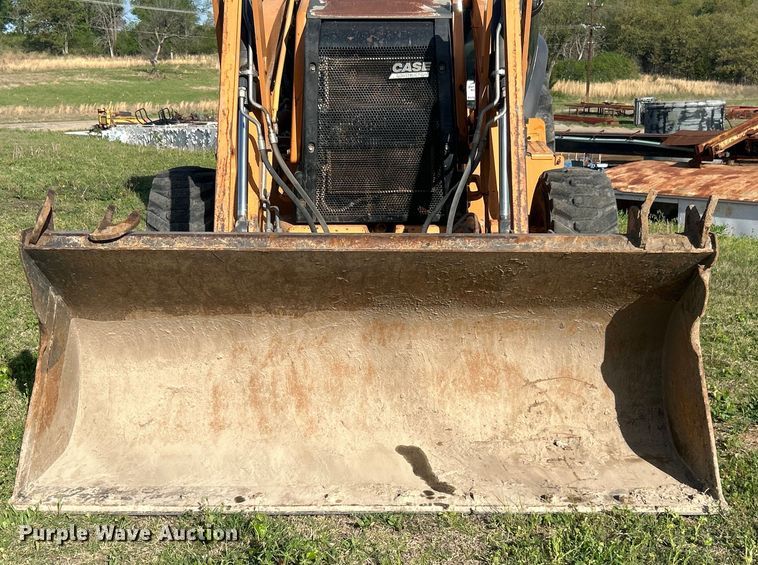 image for item DO1097 2012 Case 580 Super N backhoe