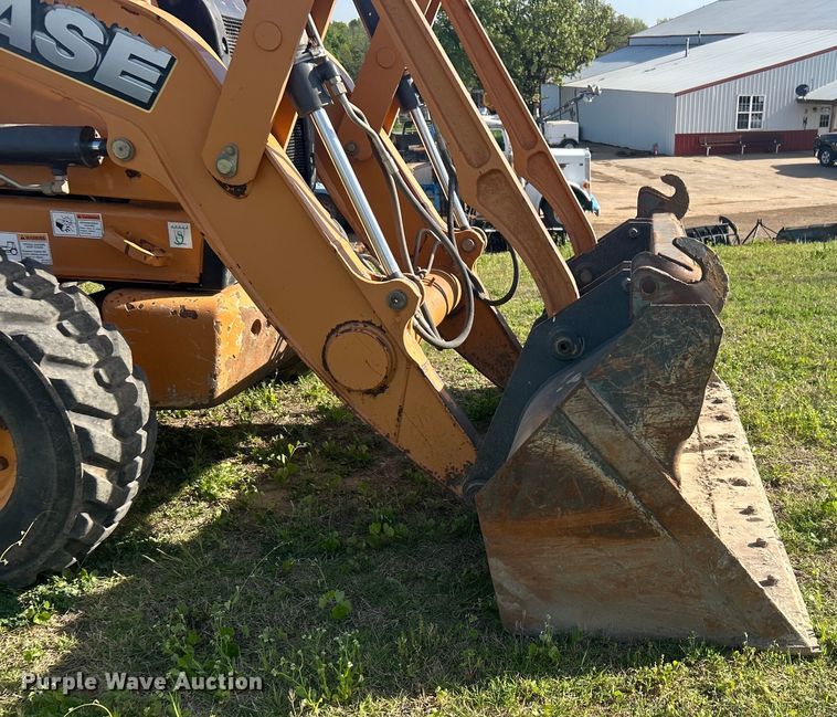 image for item DO1097 2012 Case 580 Super N backhoe