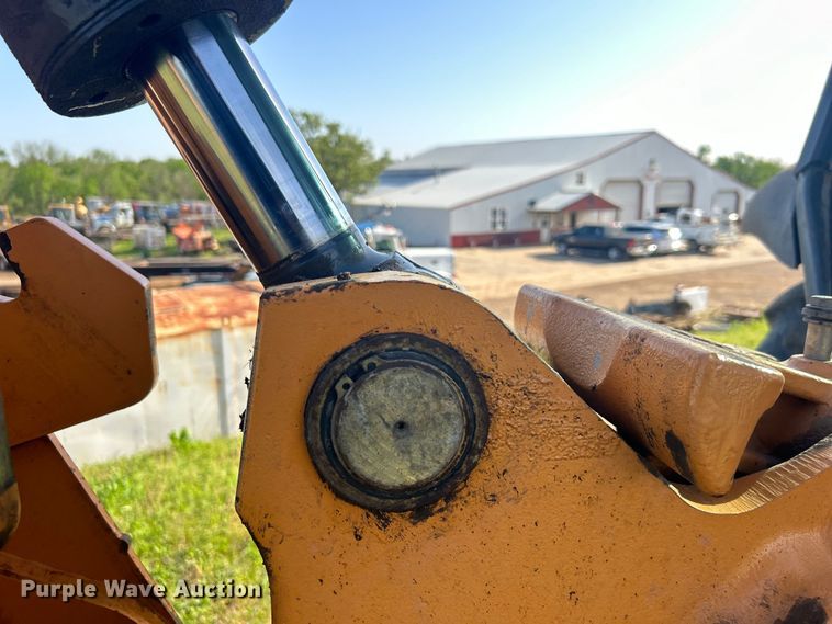 image for item DO1097 2012 Case 580 Super N backhoe