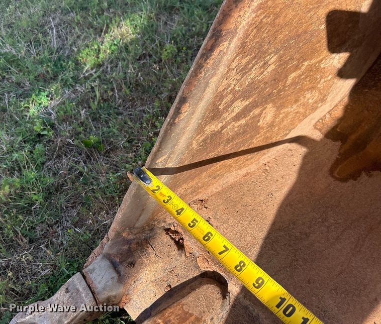 image for item DO1097 2012 Case 580 Super N backhoe