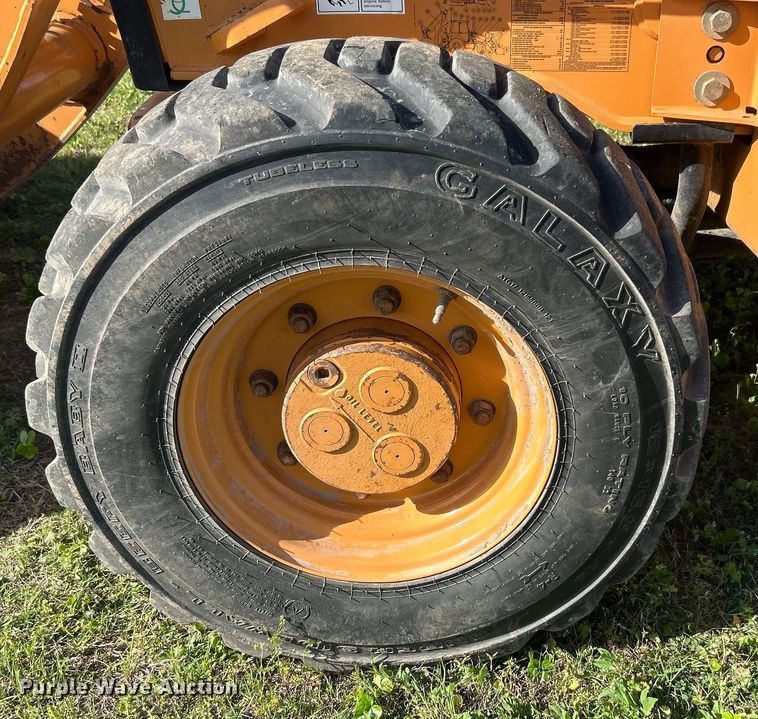 image for item DO1097 2012 Case 580 Super N backhoe