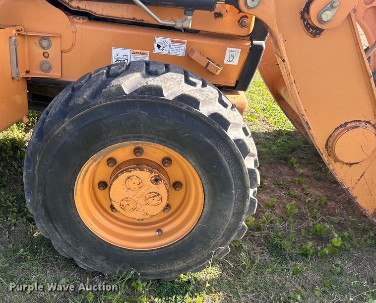 image for item DO1097 2012 Case 580 Super N backhoe