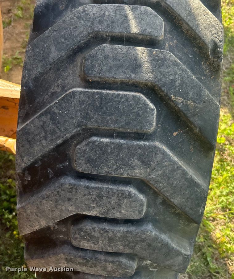 image for item DO1097 2012 Case 580 Super N backhoe