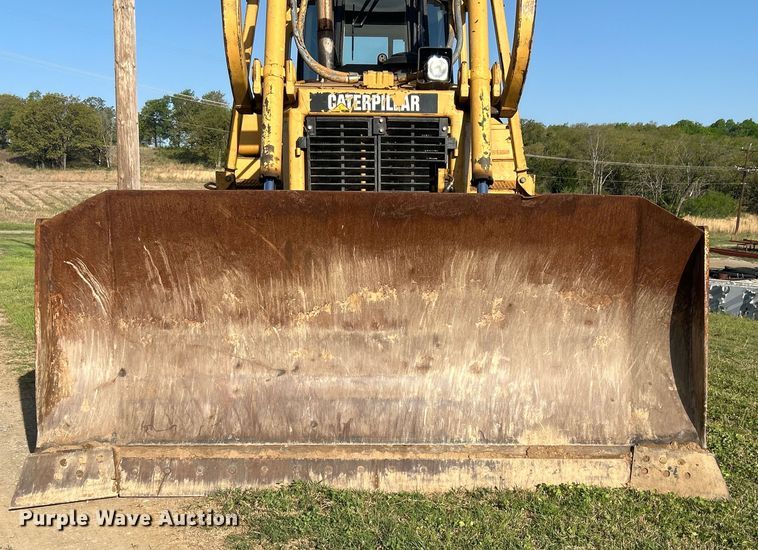 image for item DO1098 1996 Caterpillar  D6R XL dozer