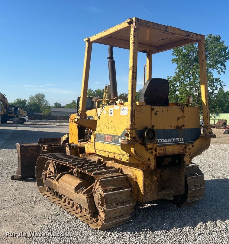 image for item DO1140 1990 Komatsu D31E-18 dozer