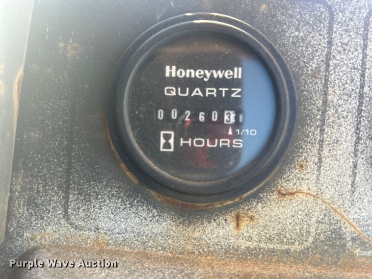 image for item DO1140 1990 Komatsu D31E-18 dozer