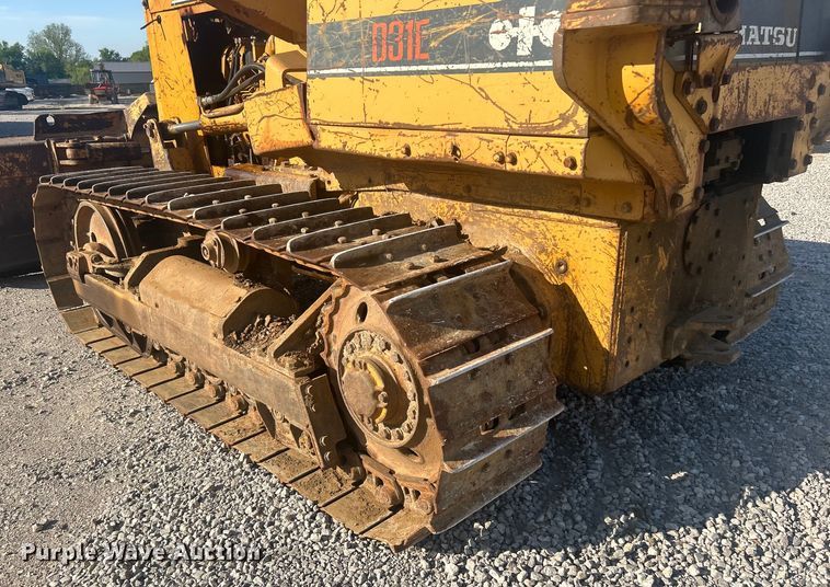 image for item DO1140 1990 Komatsu D31E-18 dozer