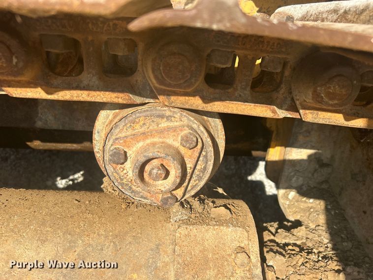image for item DO1140 1990 Komatsu D31E-18 dozer