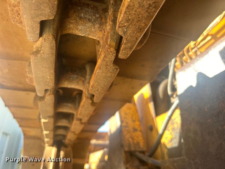 image for item DO1140 1990 Komatsu D31E-18 dozer