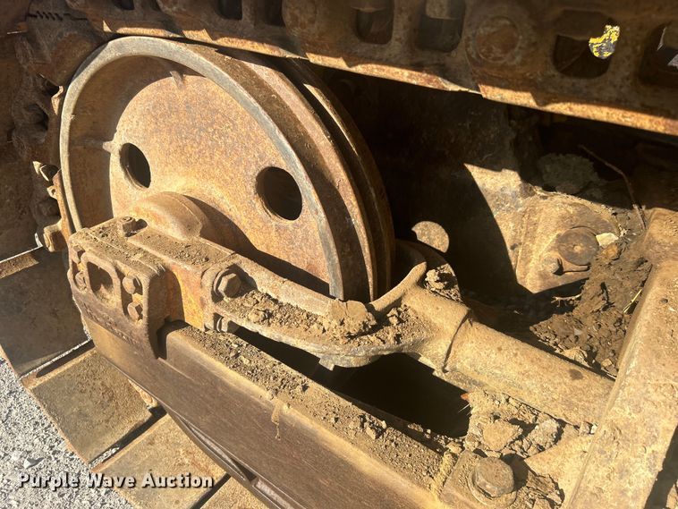 image for item DO1140 1990 Komatsu D31E-18 dozer