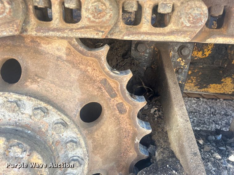 image for item DO1140 1990 Komatsu D31E-18 dozer