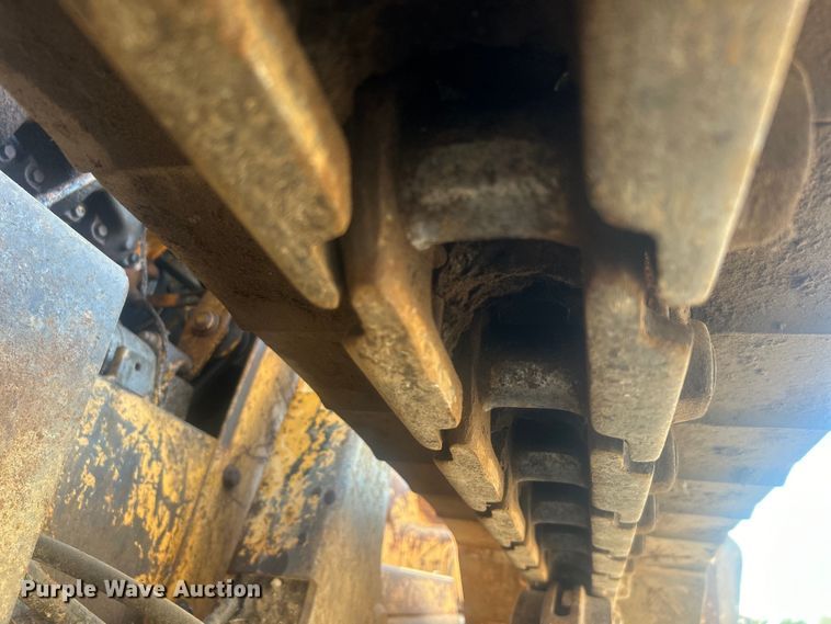 image for item DO1140 1990 Komatsu D31E-18 dozer