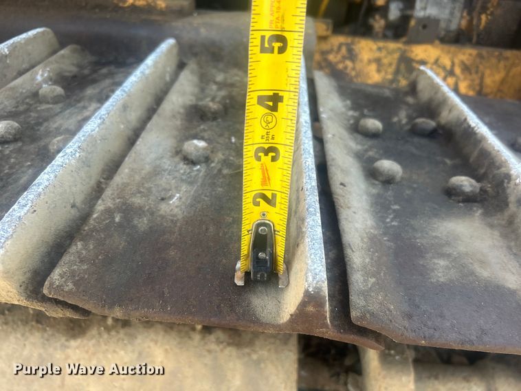 image for item DO1140 1990 Komatsu D31E-18 dozer