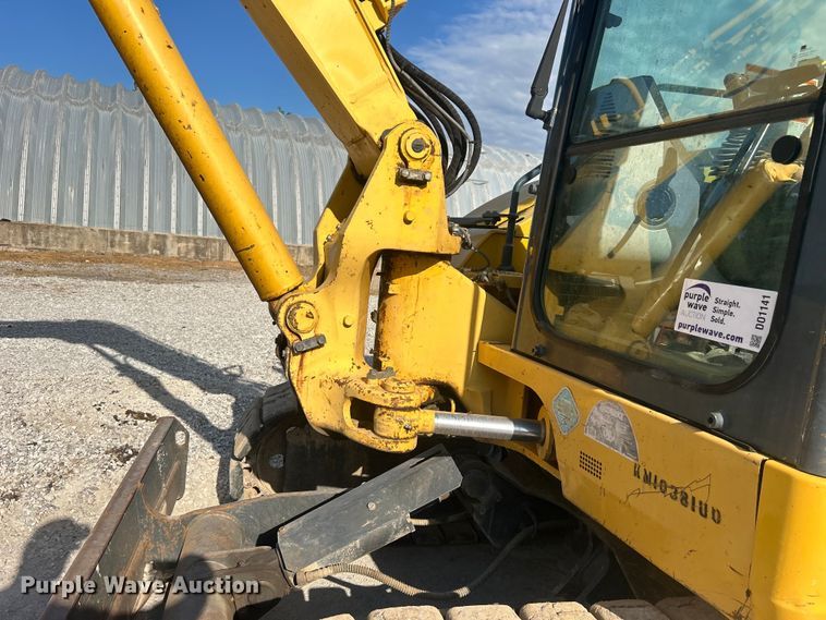 image for item DO1141 2010 Komatsu PC88MR-8 mini excavator