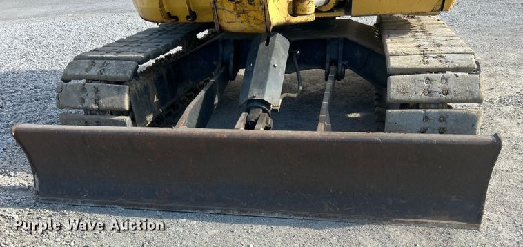 image for item DO1141 2010 Komatsu PC88MR-8 mini excavator