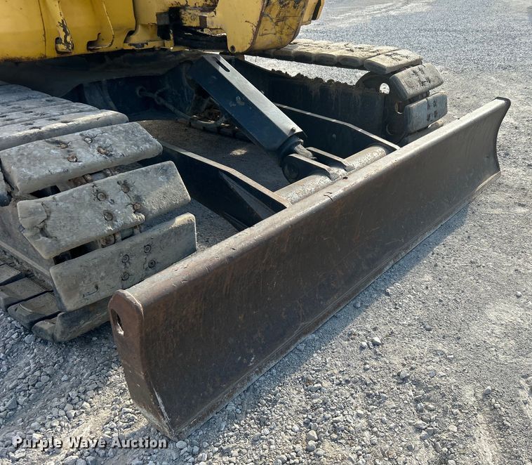 image for item DO1141 2010 Komatsu PC88MR-8 mini excavator