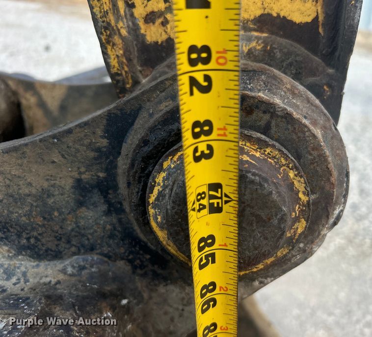 image for item DO1141 2010 Komatsu PC88MR-8 mini excavator