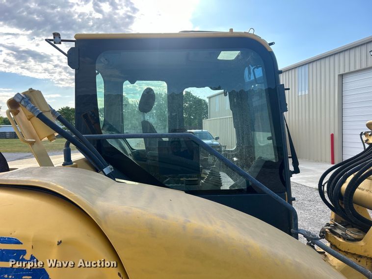 image for item DO1141 2010 Komatsu PC88MR-8 mini excavator