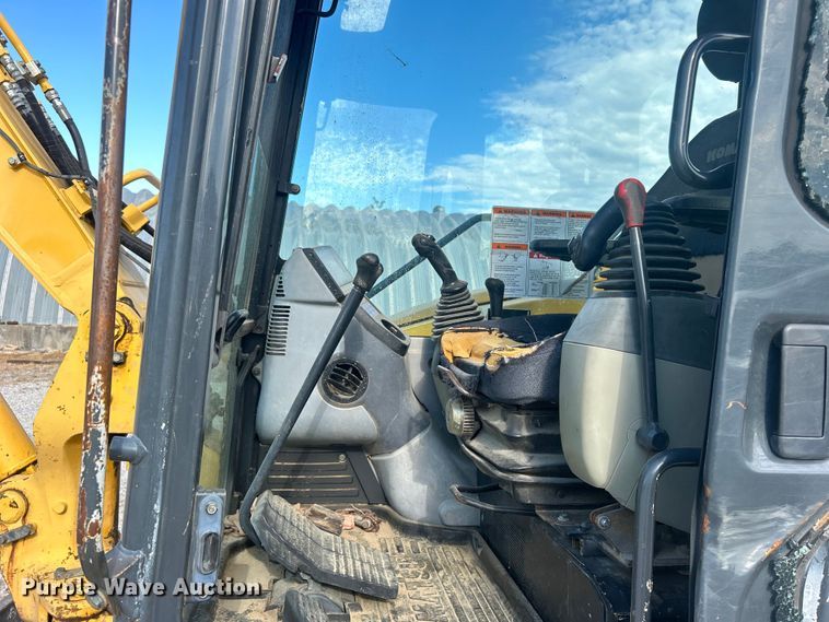 image for item DO1141 2010 Komatsu PC88MR-8 mini excavator