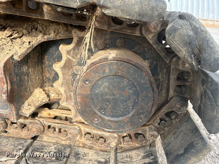 image for item DO1141 2010 Komatsu PC88MR-8 mini excavator