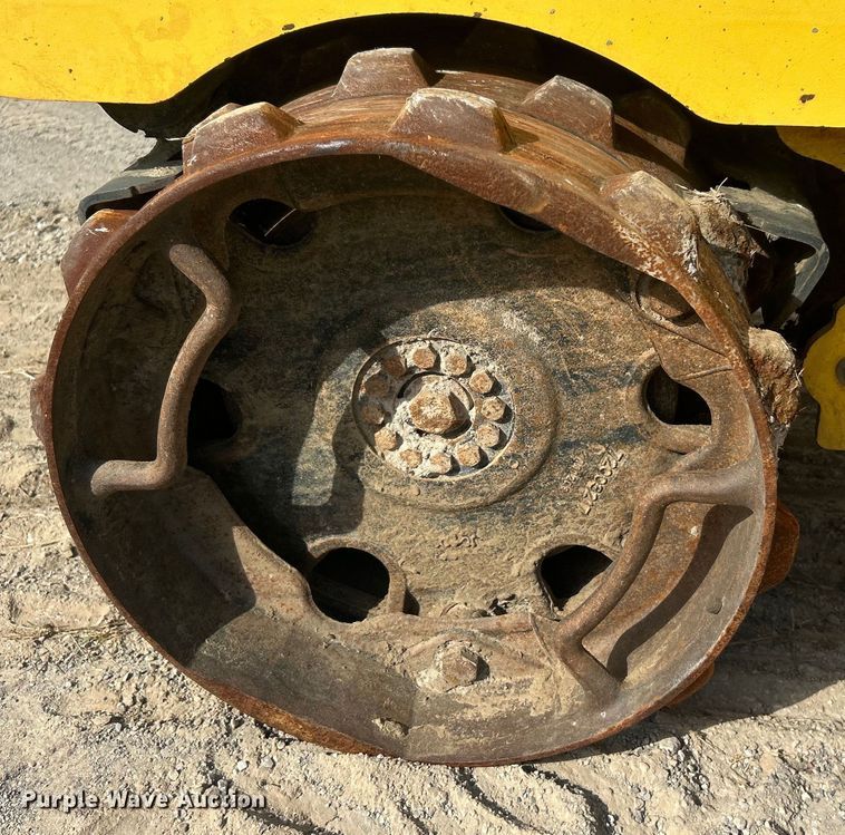 image for item DO1147 2019 Bomag BMP8500 trench compactor