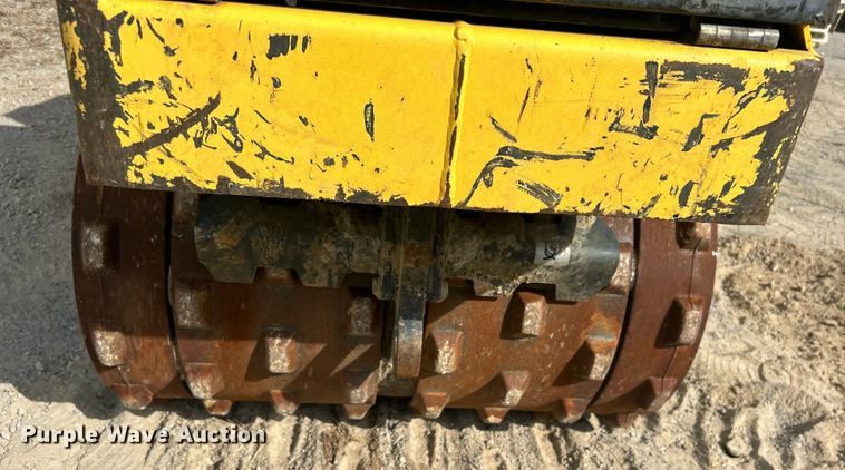 image for item DO1147 2019 Bomag BMP8500 trench compactor