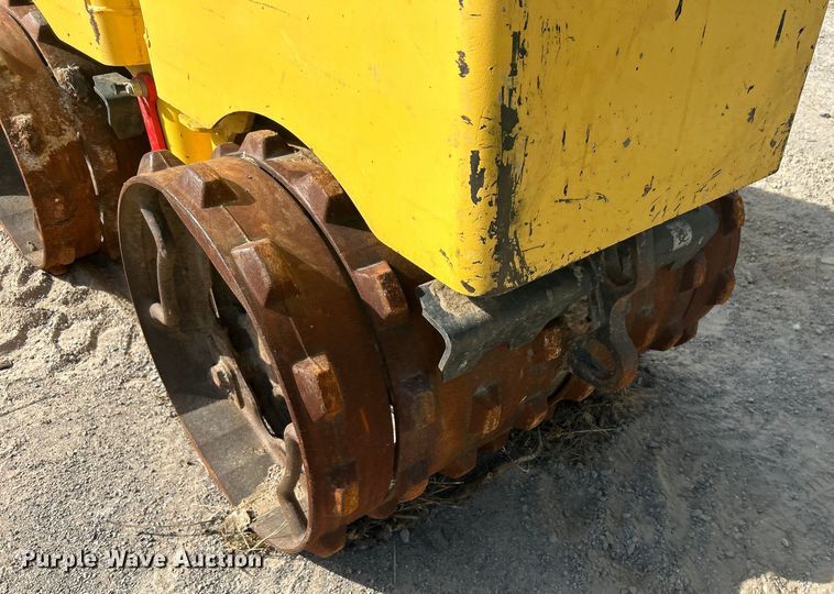 image for item DO1147 2019 Bomag BMP8500 trench compactor