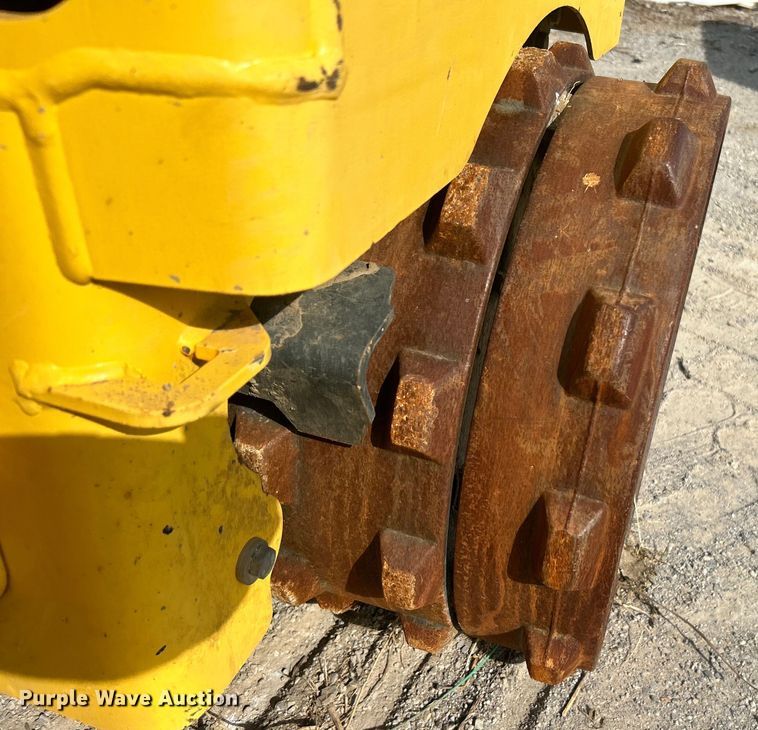 image for item DO1147 2019 Bomag BMP8500 trench compactor