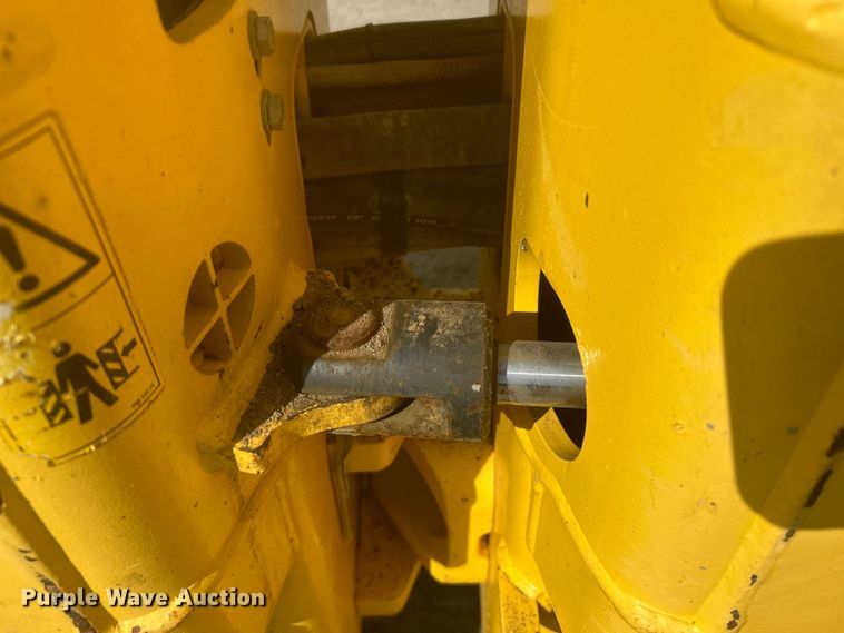 image for item DO1147 2019 Bomag BMP8500 trench compactor