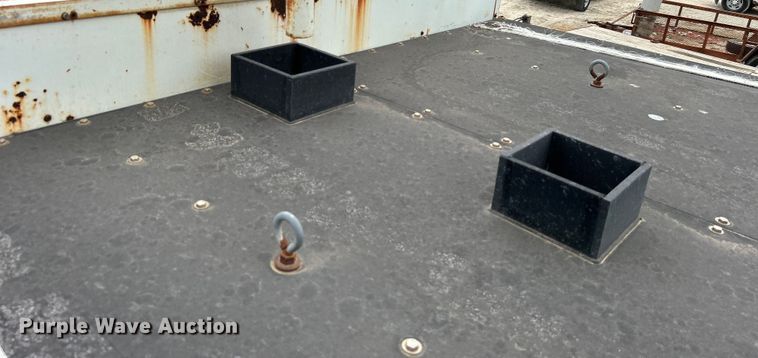 image for item DO1148 2001 International 4700 vacuum truck