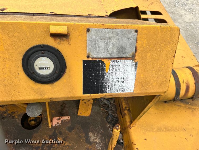 image for item DO1160 Broderson MH42B breaker