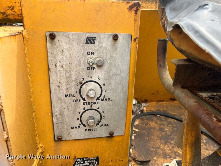 image for item DO1160 Broderson MH42B breaker