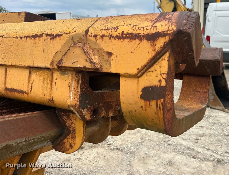 image for item DO1160 Broderson MH42B breaker