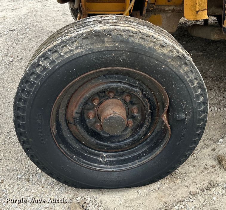 image for item DO1160 Broderson MH42B breaker