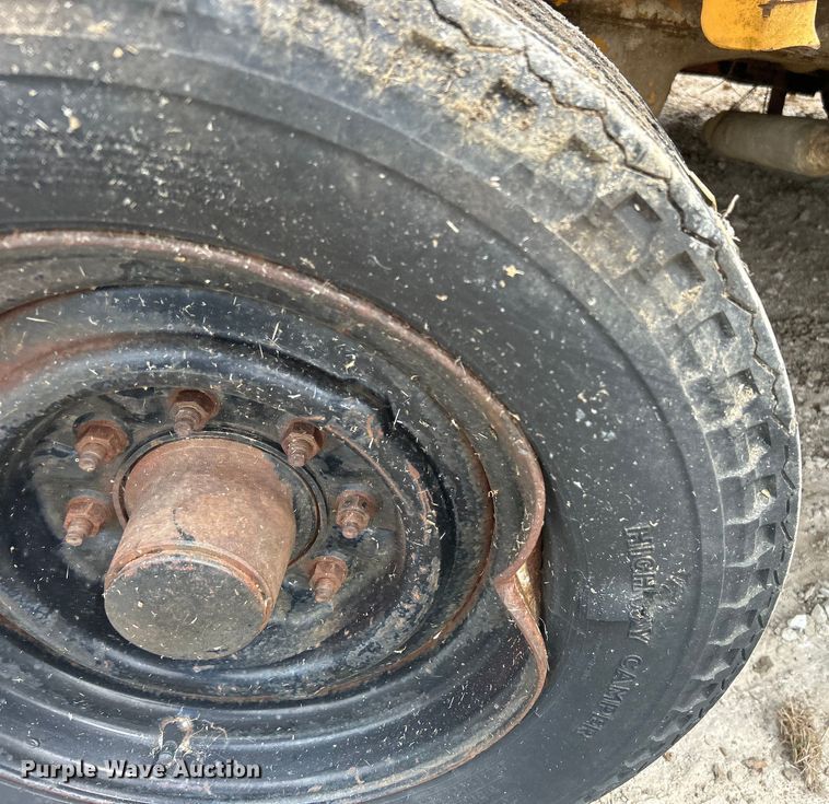 image for item DO1160 Broderson MH42B breaker