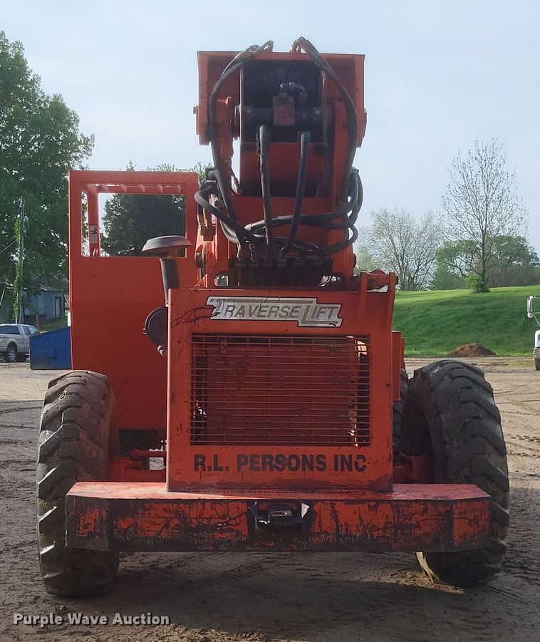image for item DO4895 1999 Traverse Lift TL 8042 telehandler